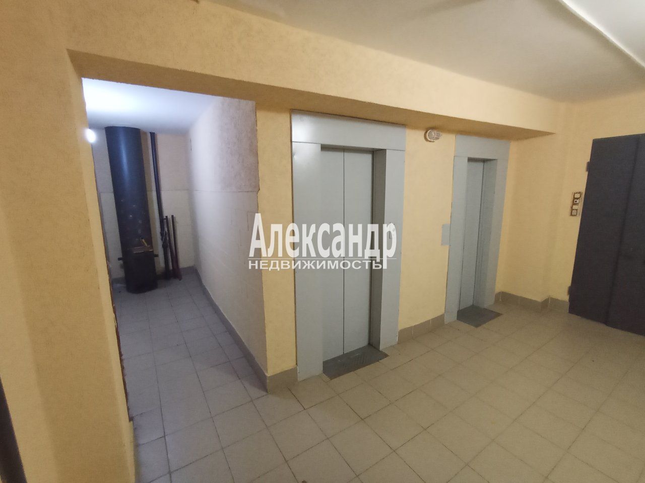 1-комнатная квартира (37м2) в аренду по адресу Санкт-Петербург, проспект Просвещения, 64к2— фото 20 из 24