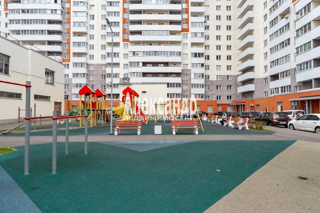 2-комнатная квартира (59м2) на продажу по адресу Санкт-Петербург, посёлок Парголово, Тихоокеанская улица, 1к2— фото 17 из 18