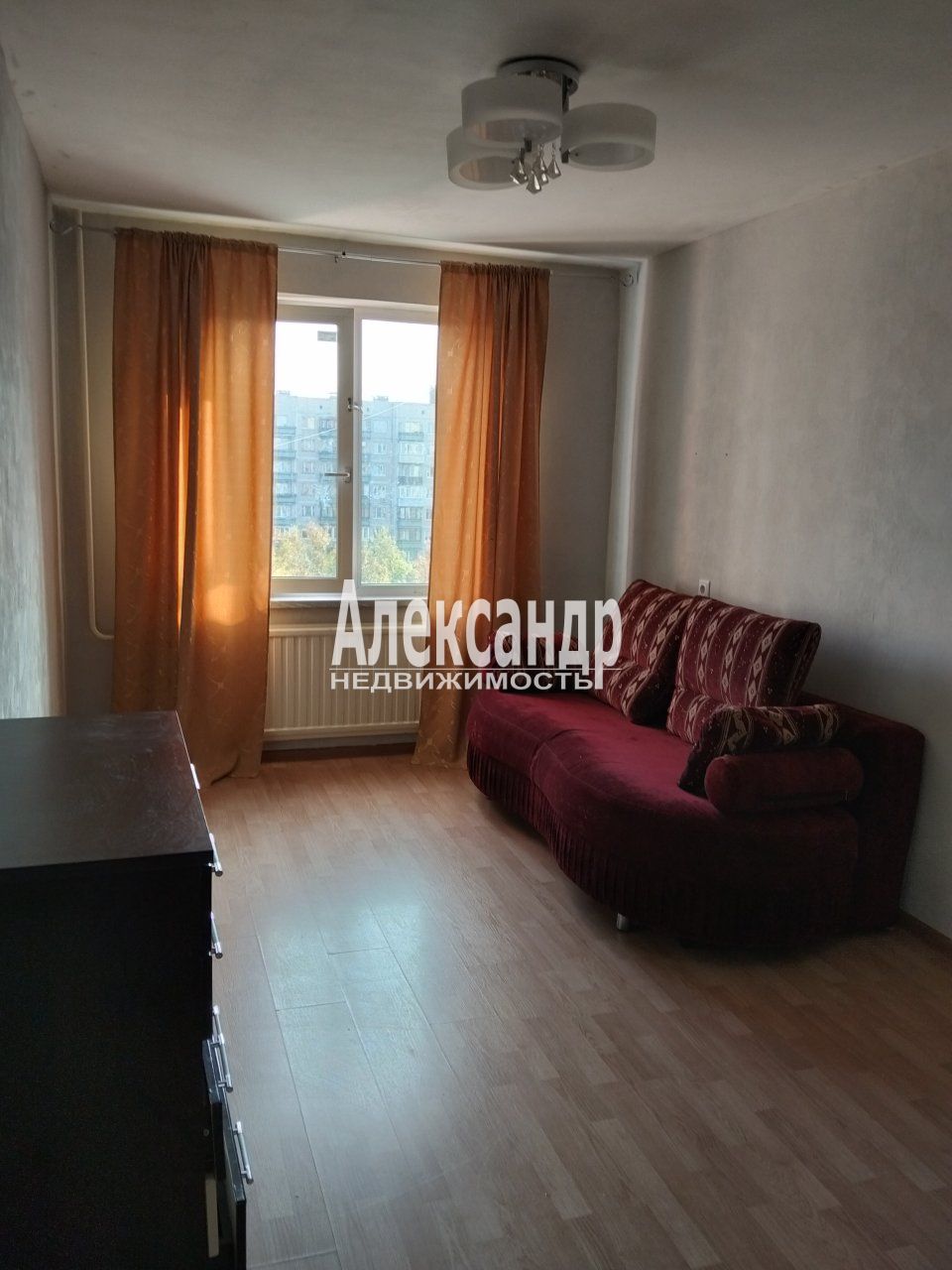 2-комнатная квартира (81м2) в аренду по адресу Санкт-Петербург, Гражданский проспект, 114к6— фото 5 из 17