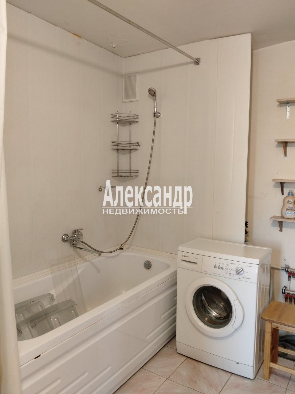 2-комнатная квартира (81м2) в аренду по адресу Санкт-Петербург, Гражданский проспект, 114к6— фото 6 из 17