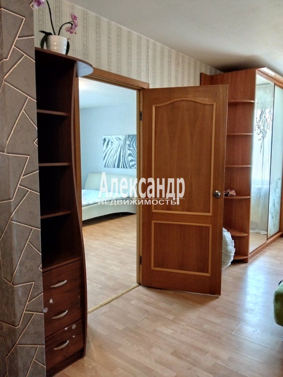 2-комнатная квартира (81м2) в аренду по адресу Санкт-Петербург, Гражданский проспект, 114к6— фото 12 из 17