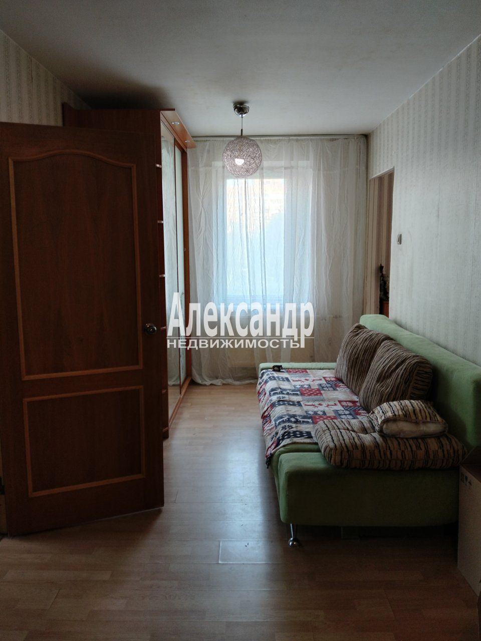 2-комнатная квартира (81м2) в аренду по адресу Санкт-Петербург, Гражданский проспект, 114к6— фото 13 из 17