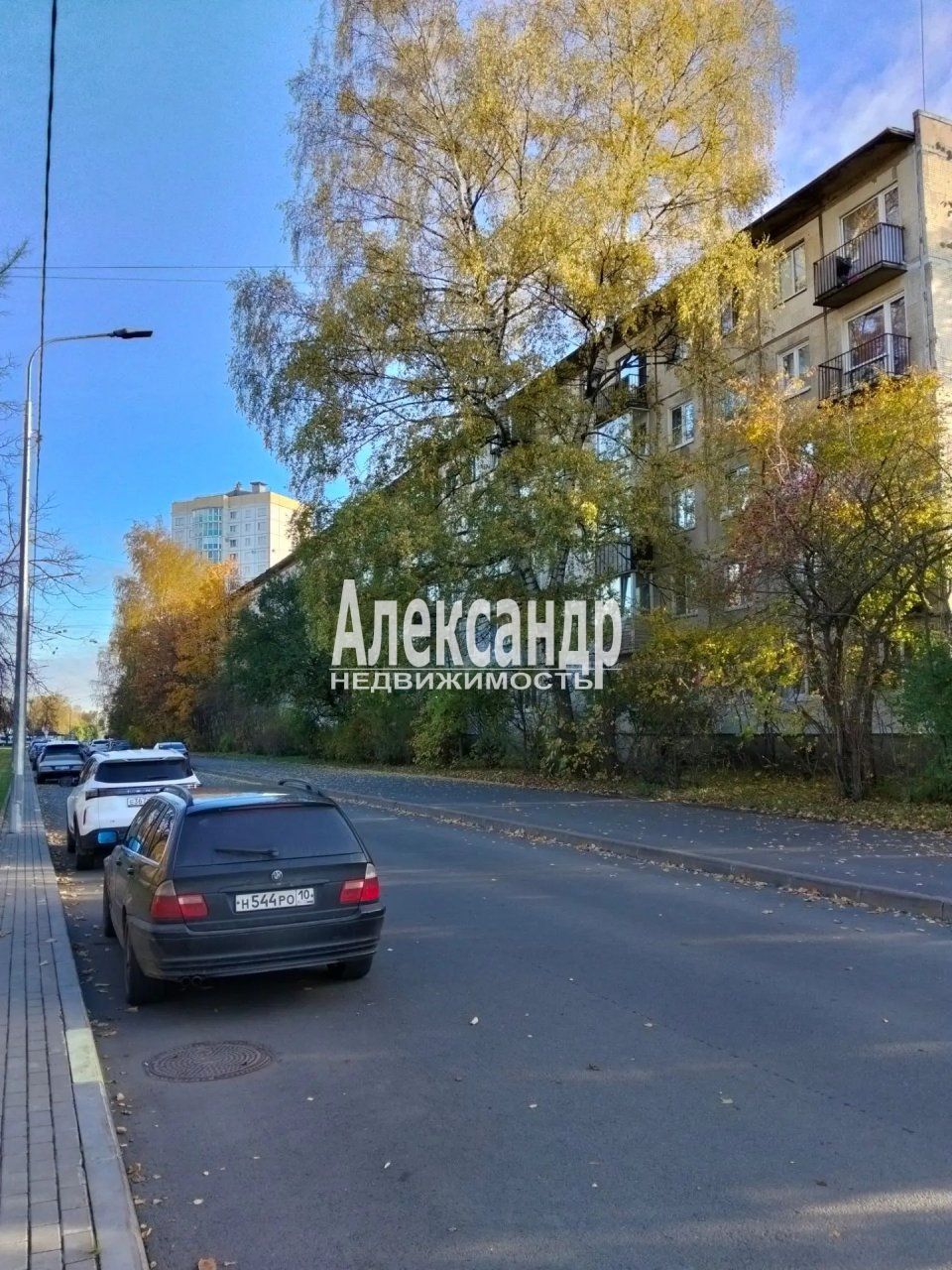 3-комнатная квартира (56м2) на продажу по адресу Санкт-Петербург, улица Карпинского, 31к1, подъезд 2— фото 18 из 20