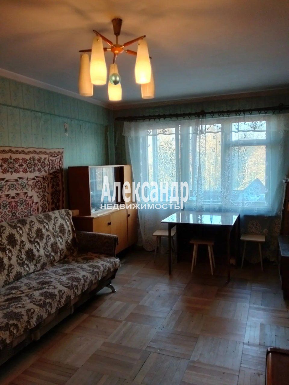 3-комнатная квартира (56м2) на продажу по адресу Санкт-Петербург, улица Карпинского, 31к1, подъезд 2— фото 1 из 20