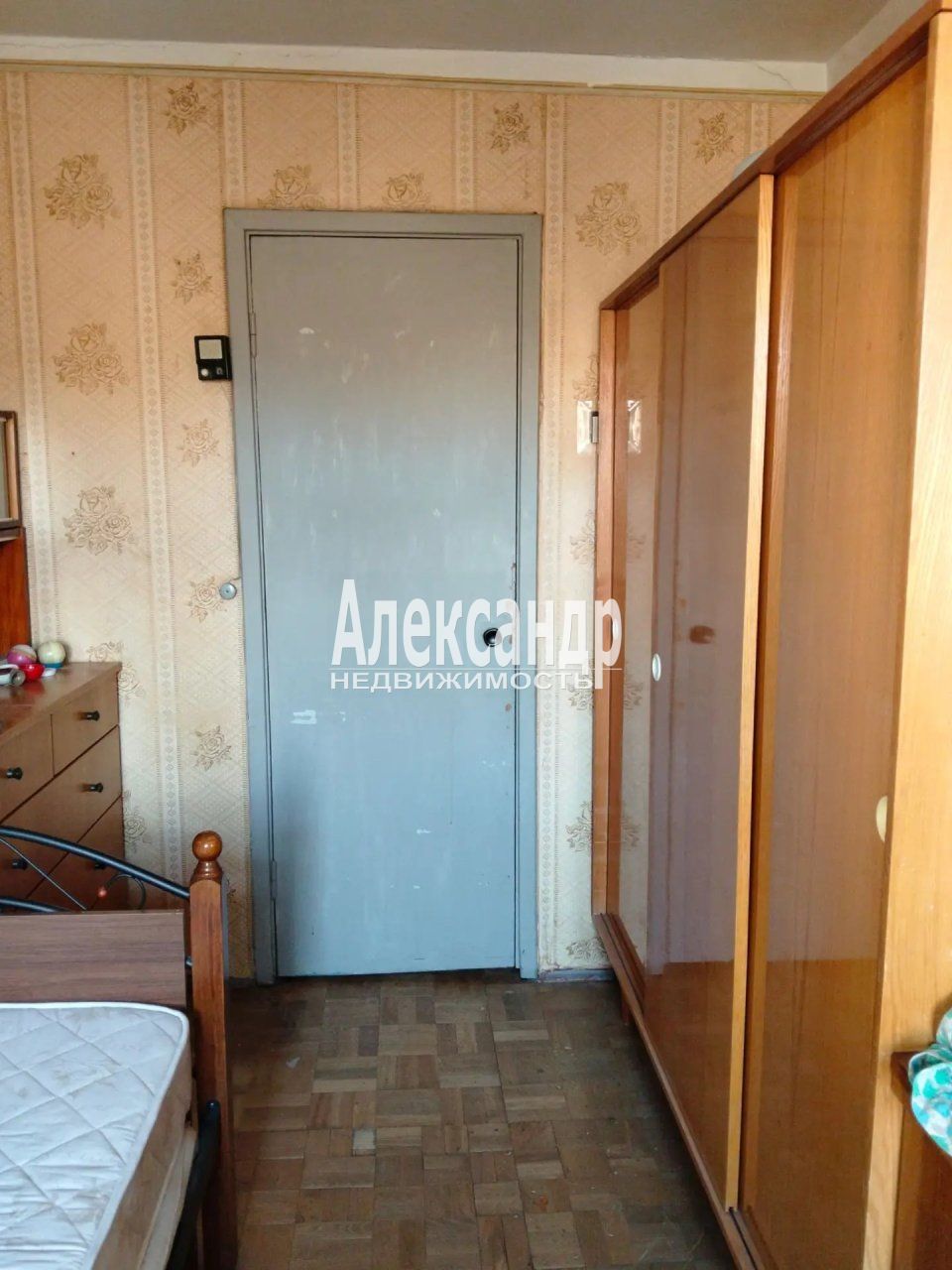 3-комнатная квартира (56м2) на продажу по адресу Санкт-Петербург, улица Карпинского, 31к1, подъезд 2— фото 6 из 20