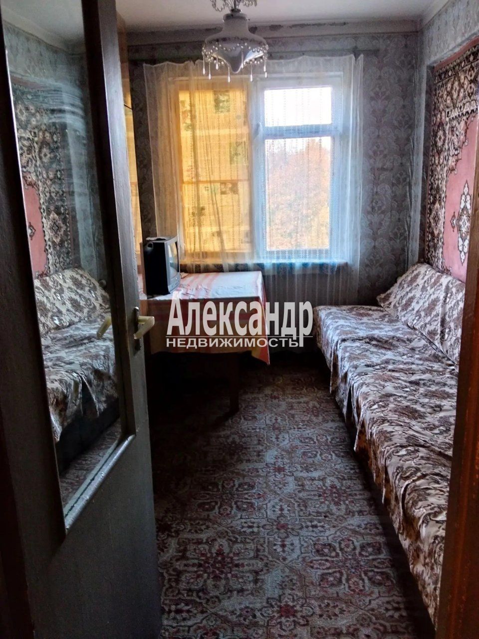 3-комнатная квартира (56м2) на продажу по адресу Санкт-Петербург, улица Карпинского, 31к1, подъезд 2— фото 8 из 20