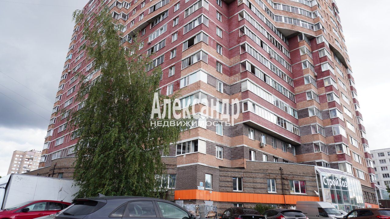 1-комнатная квартира (39м2) на продажу по адресу Санкт-Петербург, Софийская улица, 28— фото 1 из 12