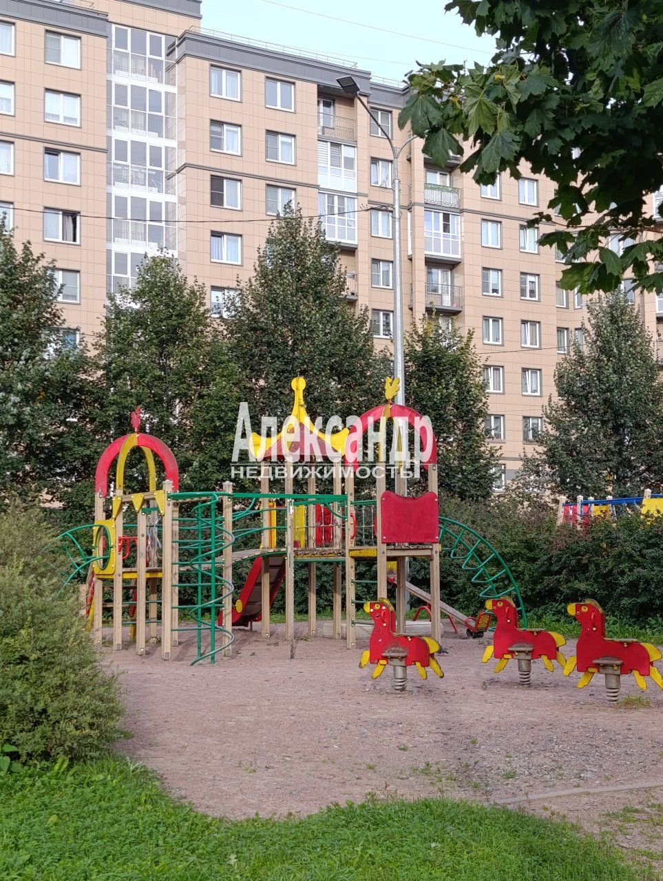 2-комнатная квартира площадью 44 м2