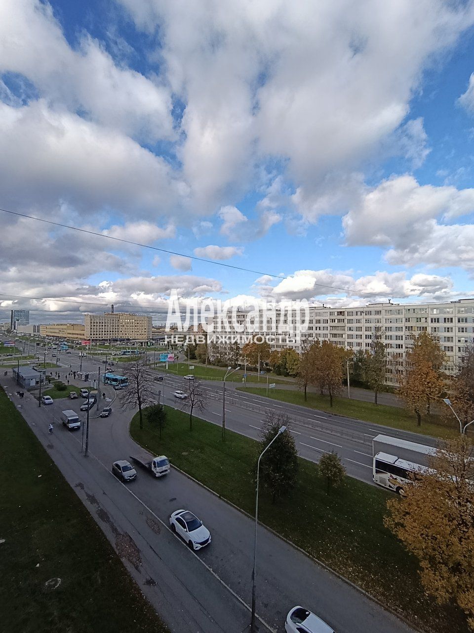 Комната в 2-комнатной квартире (44м2) в аренду по адресу Санкт-Петербург, Софийская улица, 31— фото 9 из 11