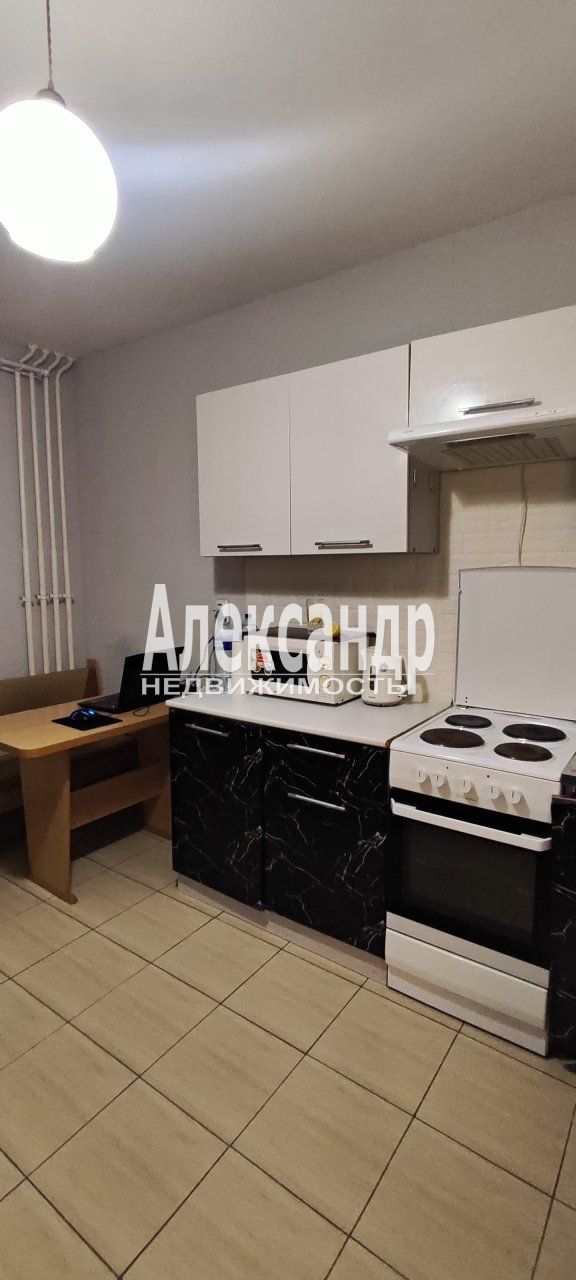 1-комнатная квартира (36м2) на продажу по адресу Ленинградская область, Всеволожский район, Мурино, проспект Авиаторов Балтики, 9— фото 12 из 17