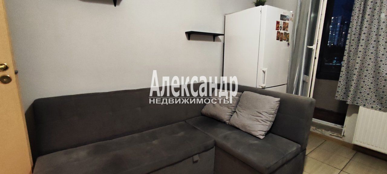 1-комнатная квартира (36м2) на продажу по адресу Ленинградская область, Всеволожский район, Мурино, проспект Авиаторов Балтики, 9— фото 15 из 17