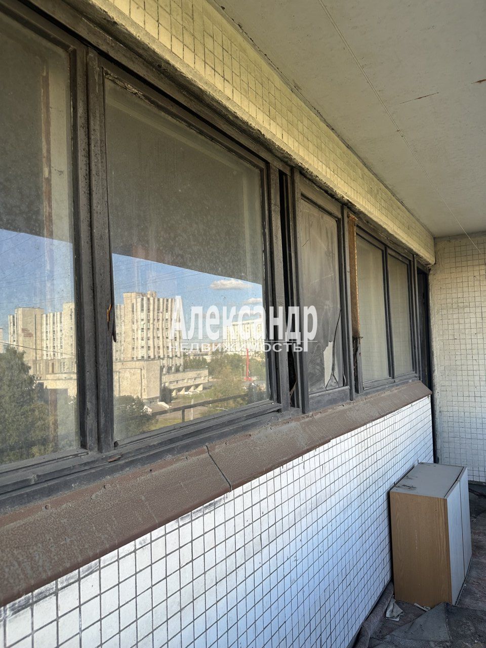 3-комнатная квартира (59м2) на продажу по адресу Санкт-Петербург, Наличная улица, 36к1— фото 21 из 41