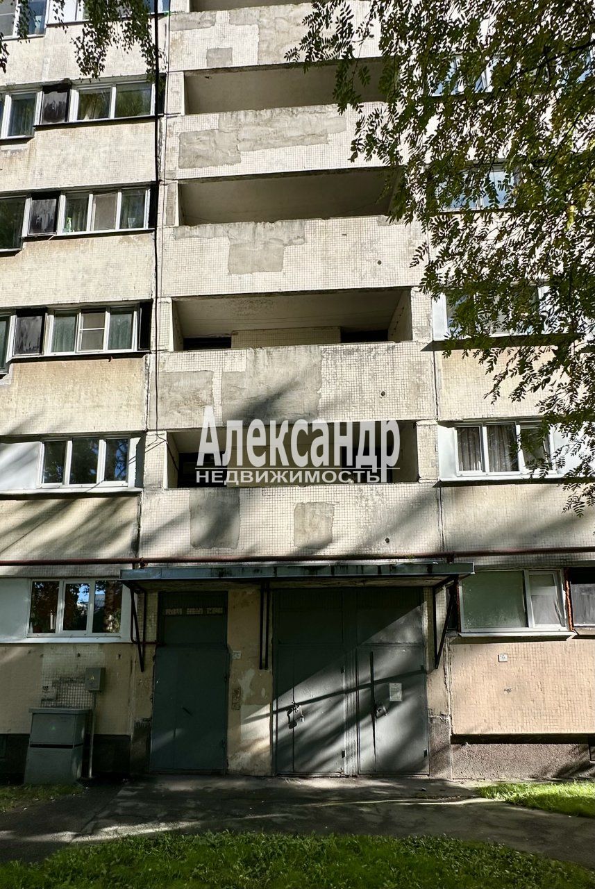 3-комнатная квартира (59м2) на продажу по адресу Санкт-Петербург, Наличная улица, 36к1— фото 37 из 41