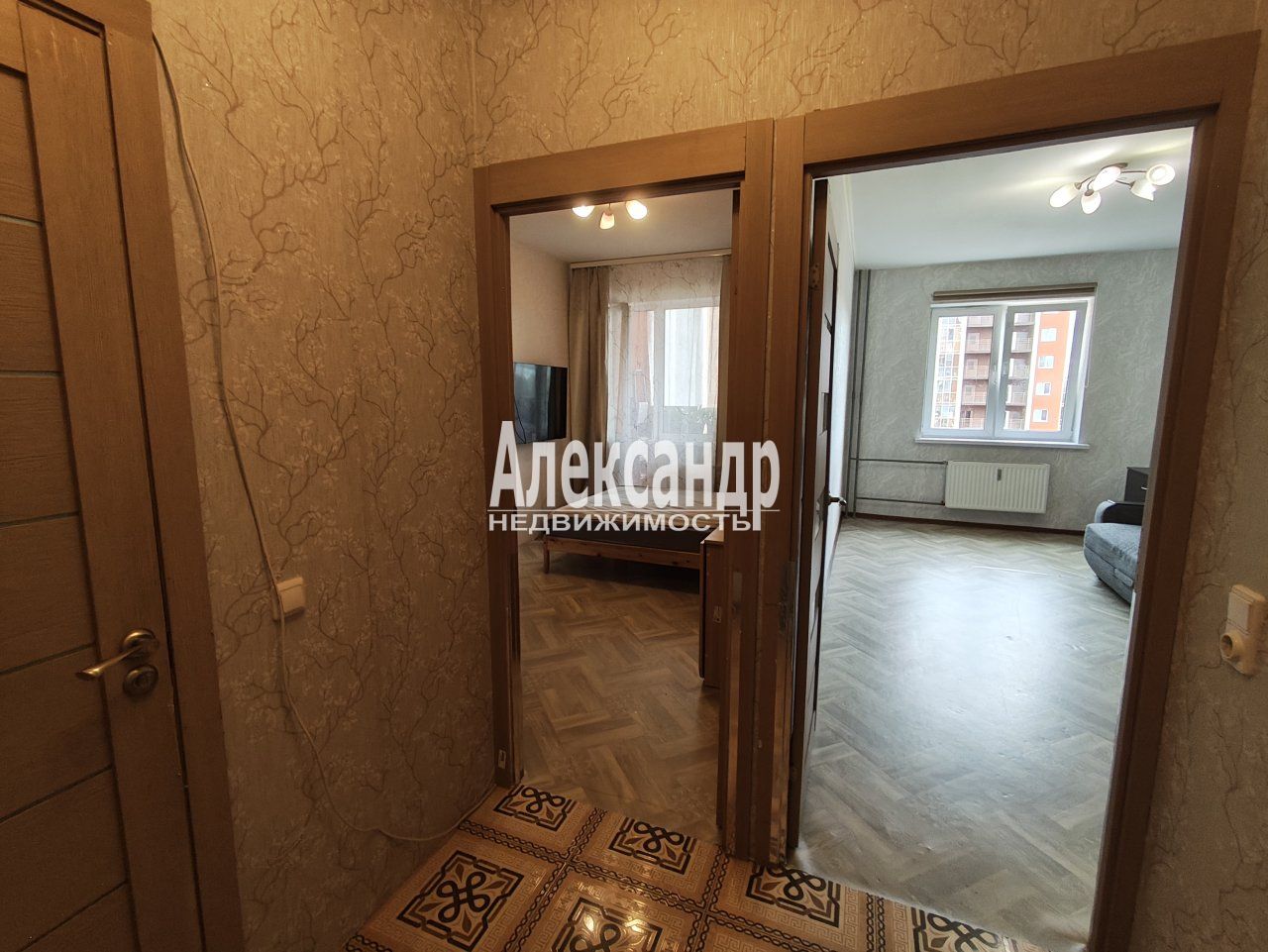 1-комнатная квартира (37м2) на продажу по адресу Ленинградская область, Всеволожский район, Мурино, Оборонная улица, 37к1— фото 18 из 31