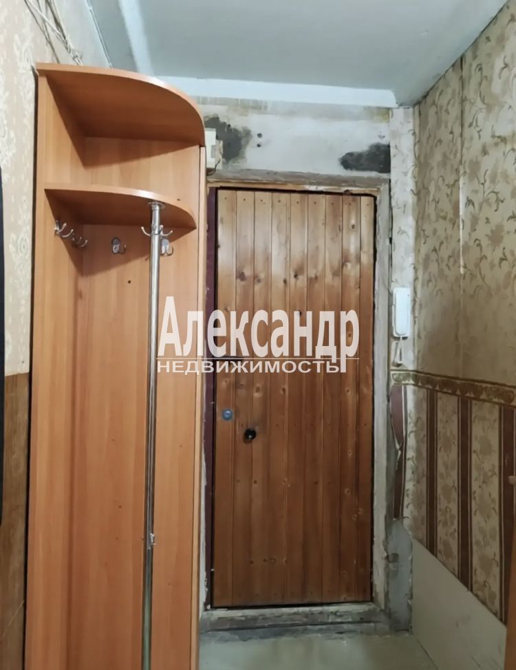 3-комнатная квартира (72м2) на продажу по адресу Санкт-Петербург, улица Сантьяго-де-Куба, 10к1— фото 12 из 24