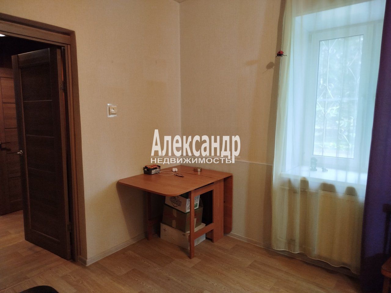 1-комнатная квартира (33м2) на продажу по адресу Санкт-Петербург, Октябрьская набережная, 26к3— фото 6 из 14