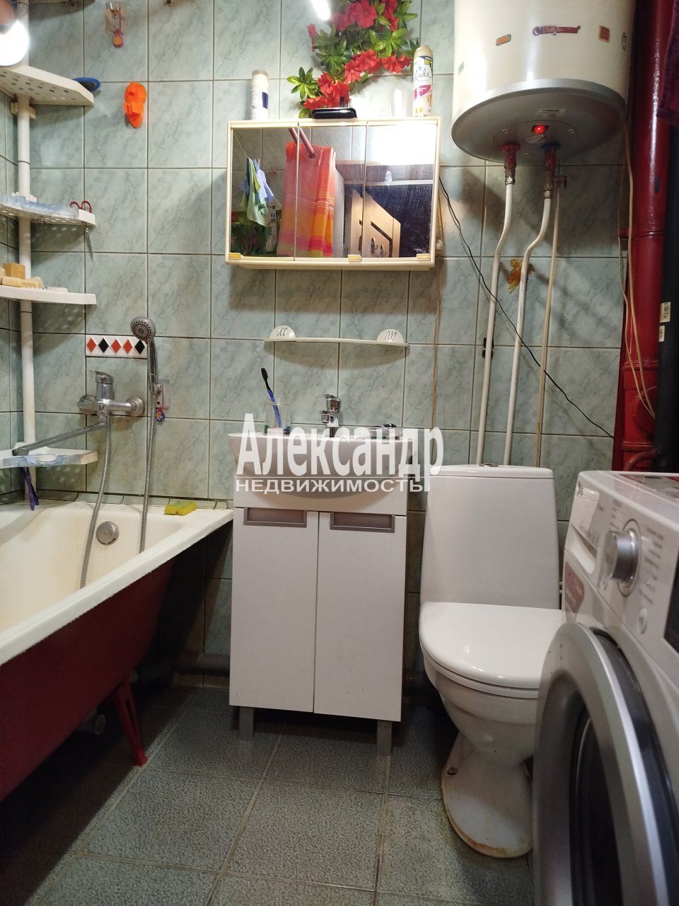 1-комнатная квартира (33м2) на продажу по адресу Санкт-Петербург, Октябрьская набережная, 26к3— фото 9 из 14