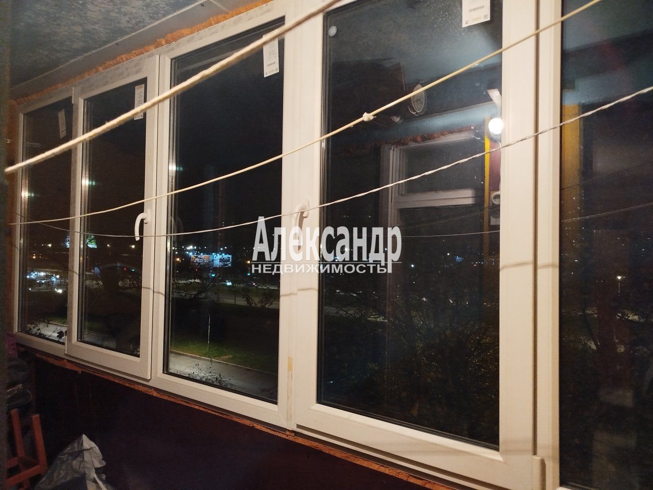 3-комнатная квартира (57м2) на продажу по адресу Санкт-Петербург, Витебский проспект, 65— фото 11 из 17