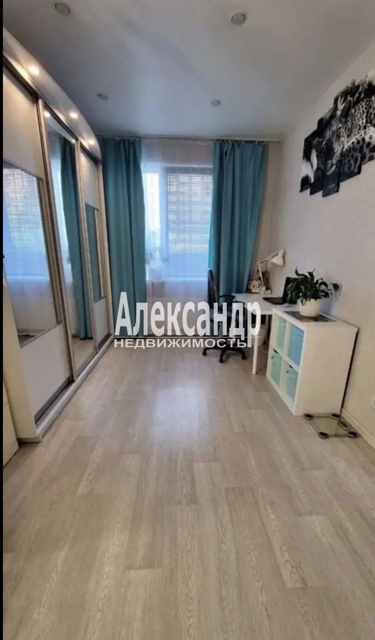 1-комнатная квартира (32м2) на продажу по адресу Санкт-Петербург, Октябрьская набережная, 44, подъезд 1— фото 10 из 16