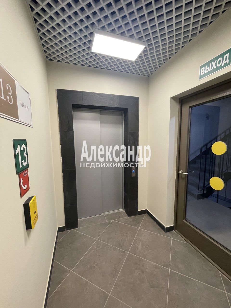 1-комнатная квартира (36м2) в аренду по адресу Санкт-Петербург, улица Дыбенко, 3, подъезд 4— фото 21 из 22
