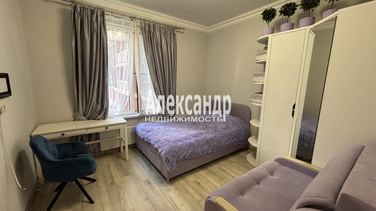 3-комнатная квартира (79м2) на продажу по адресу Санкт-Петербург, улица Дыбенко, 8к3— фото 13 из 18
