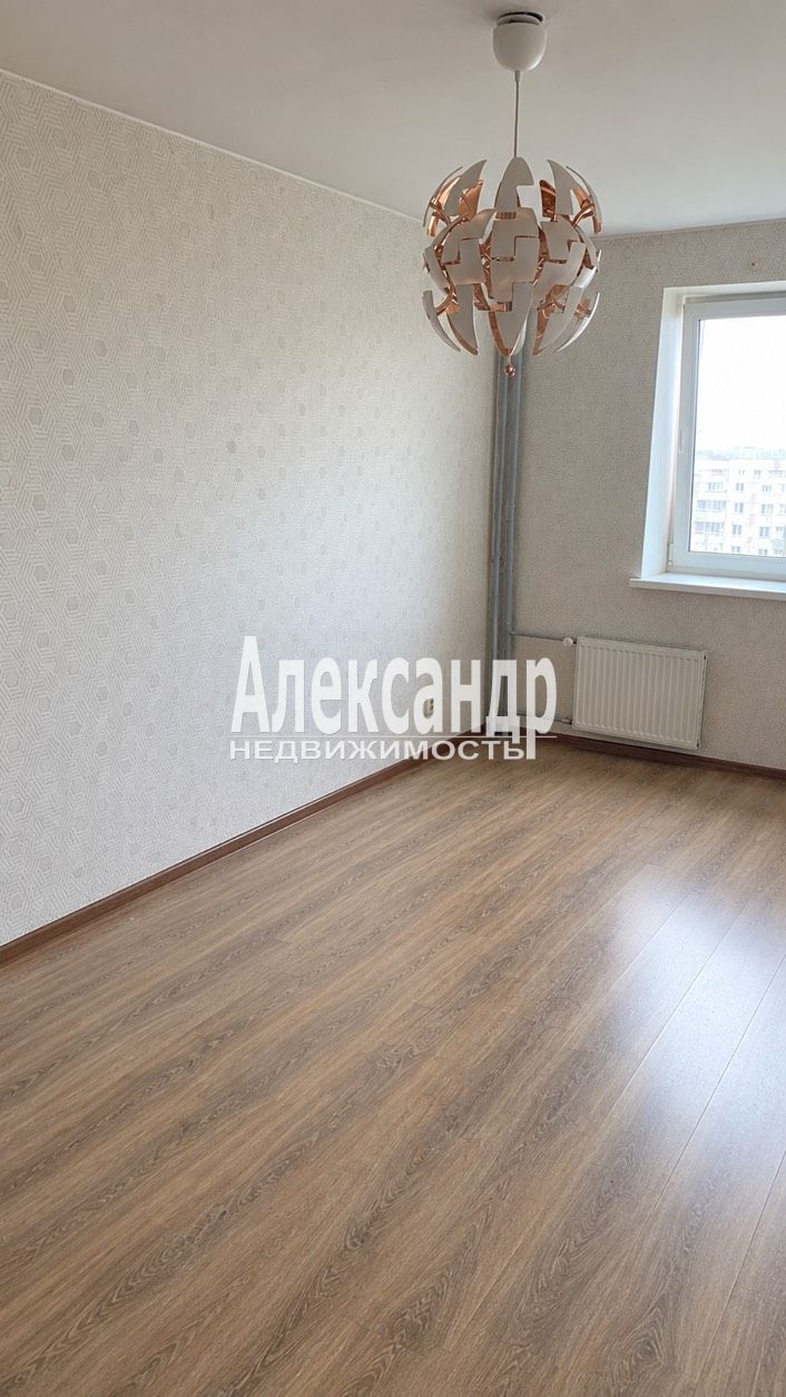 Комната в 2-комнатной квартире площадью 62 м2