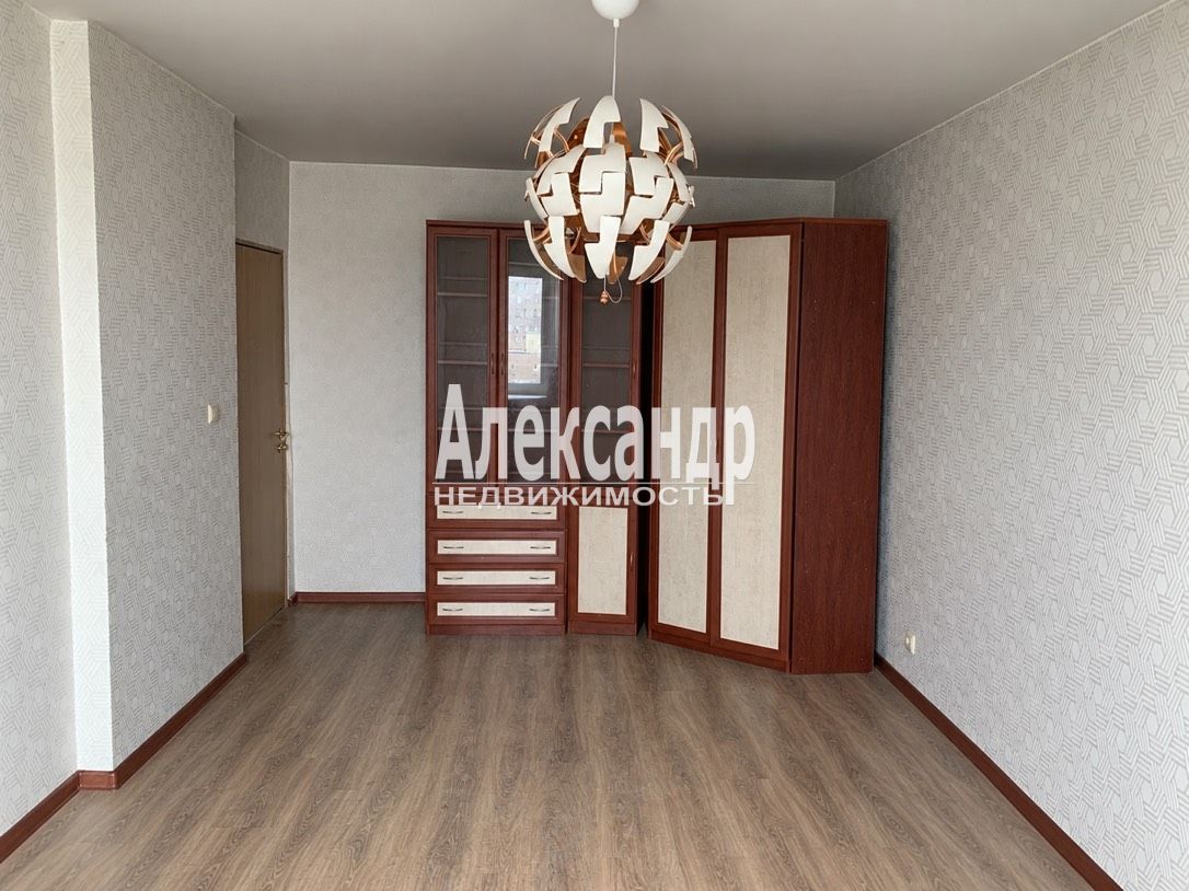 Комната в 2-комнатной квартире площадью 62 м2