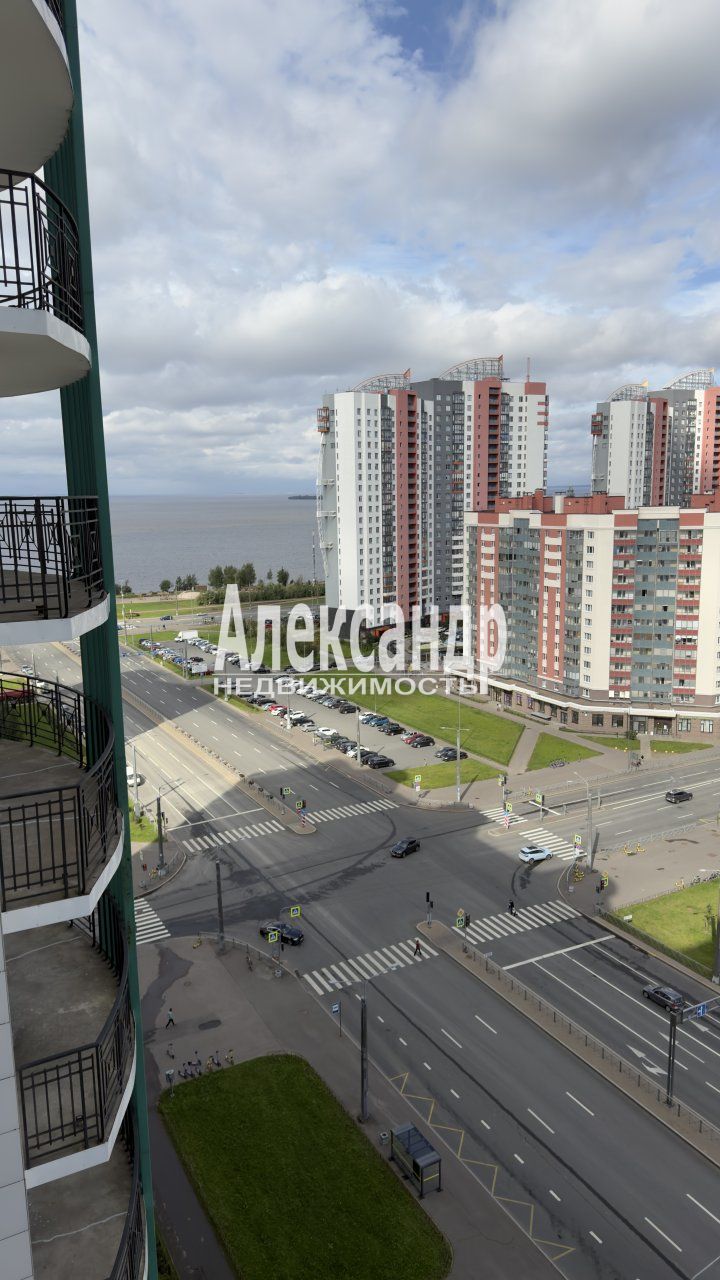2-комнатная квартира (67м2) в аренду по адресу Санкт-Петербург, Ленинский проспект, 43— фото 15 из 16