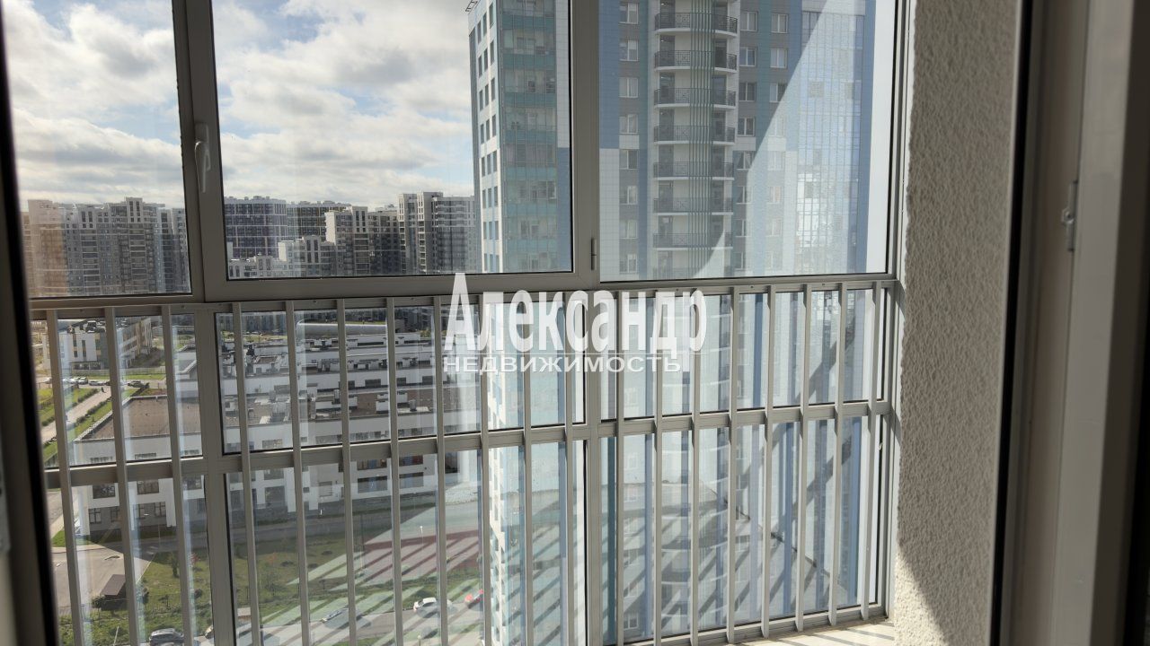 2-комнатная квартира (67м2) в аренду по адресу Санкт-Петербург, Ленинский проспект, 43— фото 13 из 16