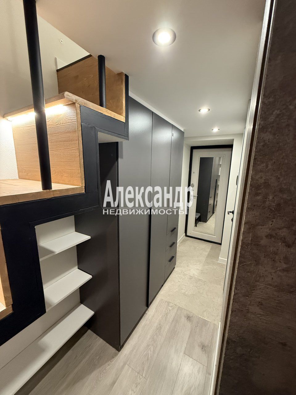 Студия (35м2) на продажу — фото 11 из 26