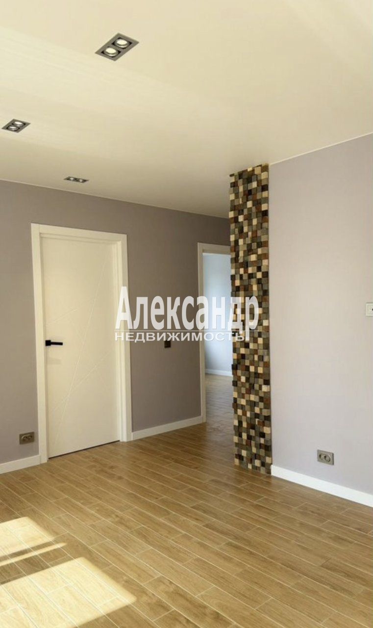 2-комнатная квартира (51м2) на продажу по адресу Ленинградская область, Всеволожский район, Мурино, улица Шувалова, 18/8— фото 4 из 34