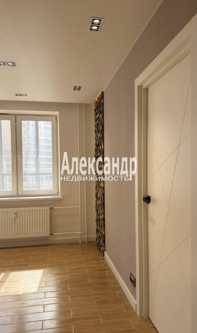 2-комнатная квартира (51м2) на продажу по адресу Ленинградская область, Всеволожский район, Мурино, улица Шувалова, 18/8— фото 2 из 34