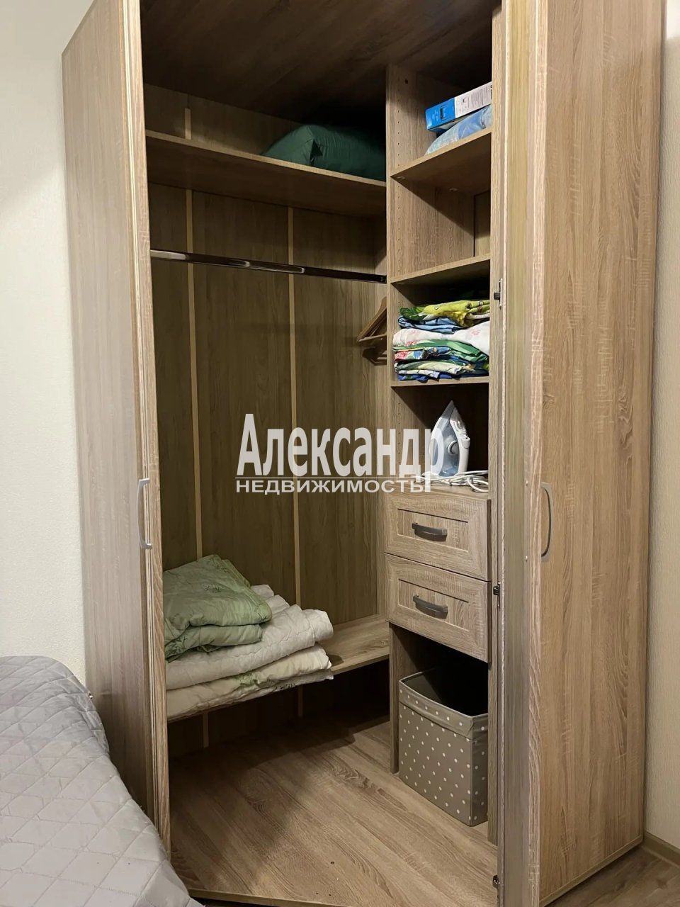 1-комнатная квартира (30м2) в аренду по адресу Санкт-Петербург, Муринская дорога, 10к1— фото 14 из 29