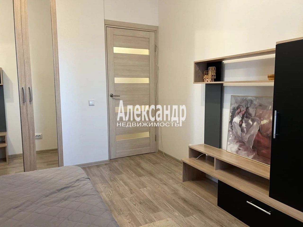 1-комнатная квартира (30м2) в аренду по адресу Санкт-Петербург, Муринская дорога, 10к1— фото 15 из 29