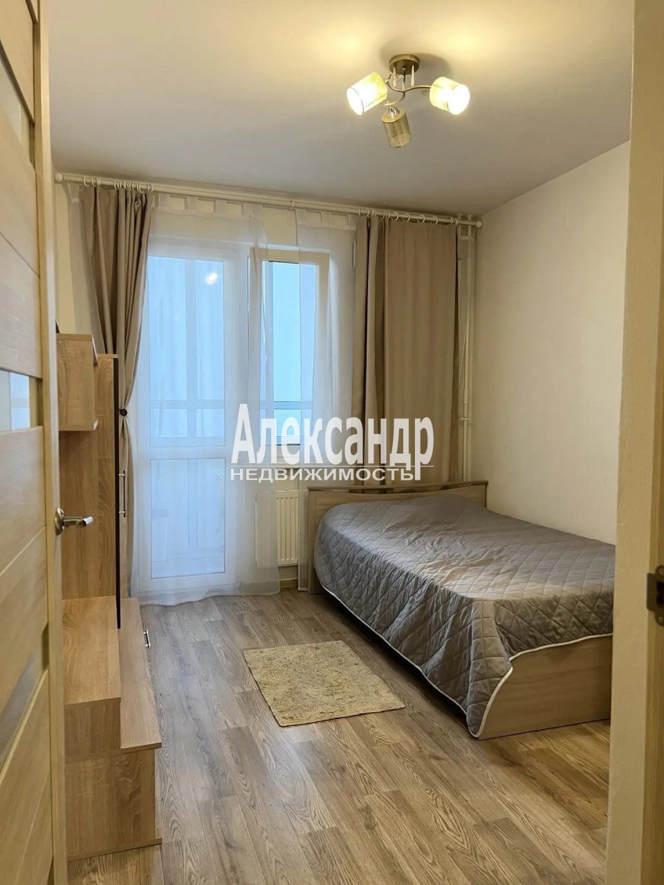 1-комнатная квартира (30м2) в аренду по адресу Санкт-Петербург, Муринская дорога, 10к1— фото 11 из 29