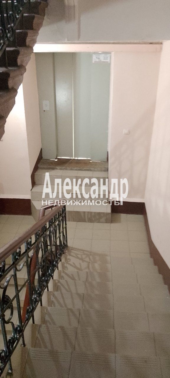 Комната в 4-комнатной квартире