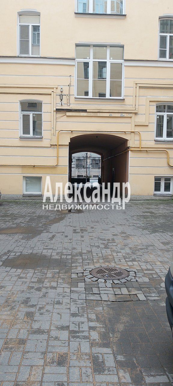 Комната в 4-комнатной квартире