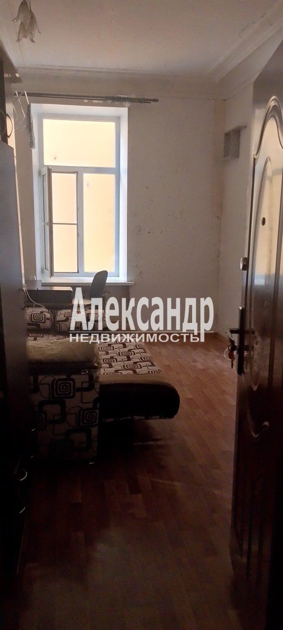 Комната в 4-комнатной квартире