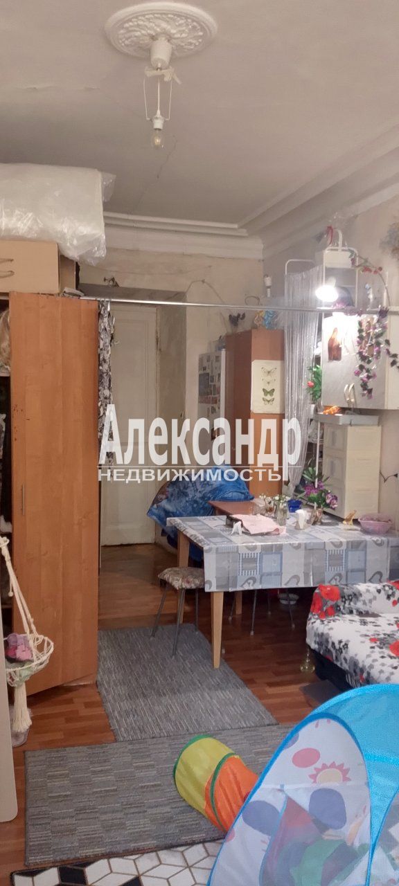 Комната в 4-комнатной квартире