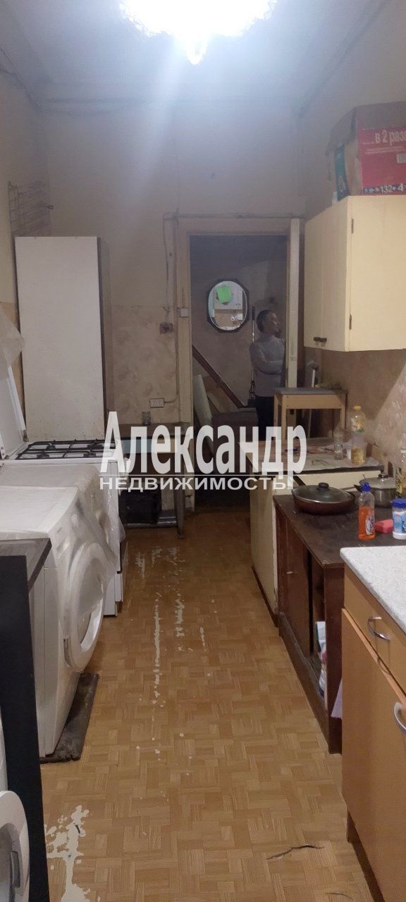 Комната в 4-комнатной квартире (103м2) на продажу по адресу Санкт-Петербург, Херсонская улица, 10— фото 11 из 16