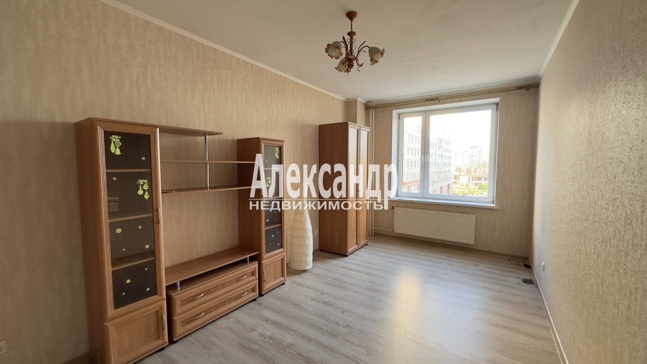 1-комнатная квартира (42м2) в аренду по адресу Санкт-Петербург, улица Ворошилова, 29к1— фото 1 из 15