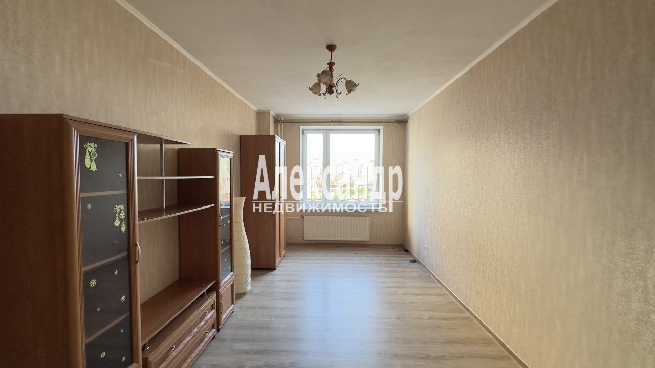 1-комнатная квартира (42м2) в аренду по адресу Санкт-Петербург, улица Ворошилова, 29к1— фото 2 из 15