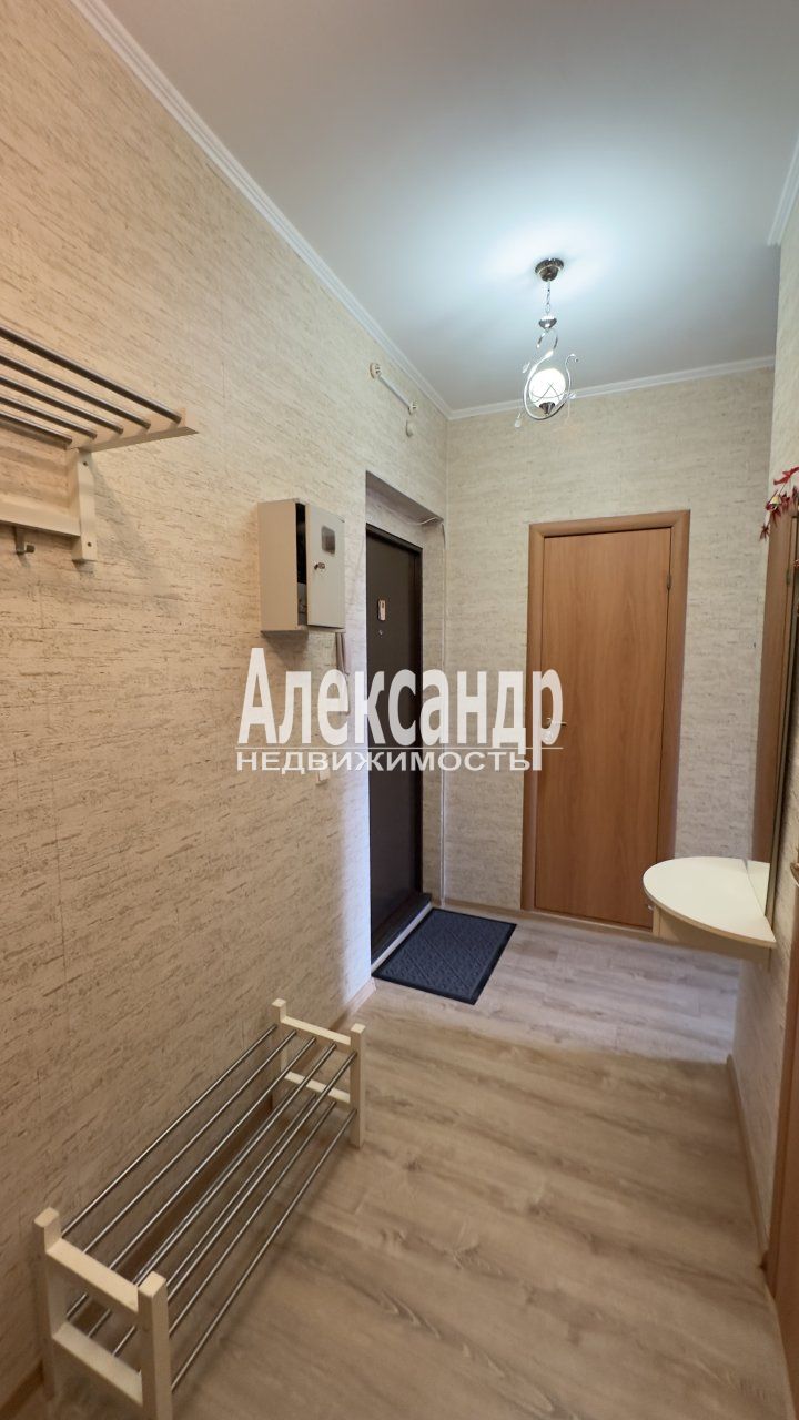 1-комнатная квартира (42м2) в аренду по адресу Санкт-Петербург, улица Ворошилова, 29к1— фото 12 из 15