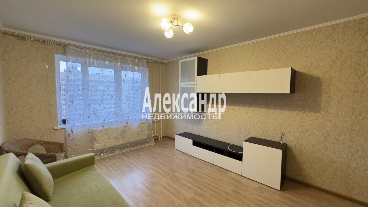1-комнатная квартира (41м2) в аренду по адресу Ленинградская область, Всеволожский район, Мурино, проспект Авиаторов Балтики, 13— фото 5 из 16