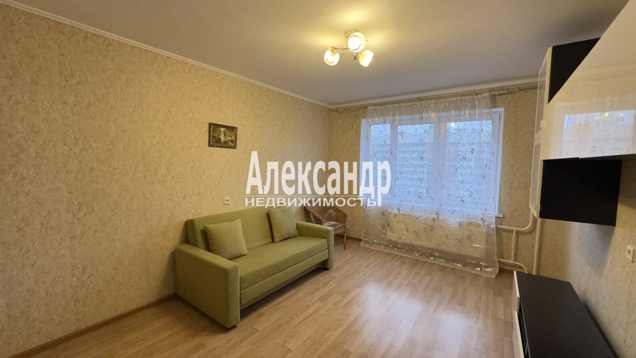 1-комнатная квартира (41м2) в аренду по адресу Ленинградская область, Всеволожский район, Мурино, проспект Авиаторов Балтики, 13— фото 7 из 16