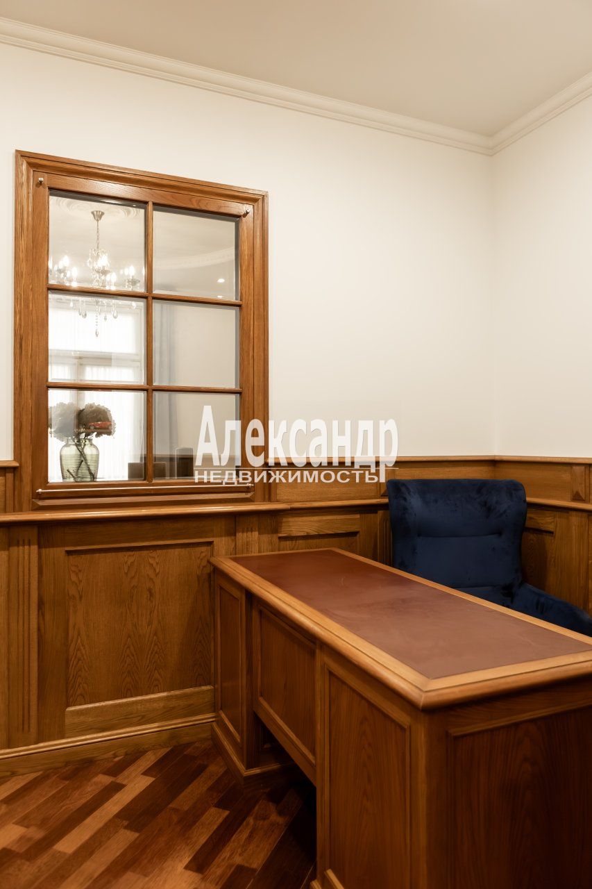 5-комнатная квартира (205м2) на продажу по адресу Санкт-Петербург, Большеохтинский проспект, 31, подъезд 5— фото 9 из 45