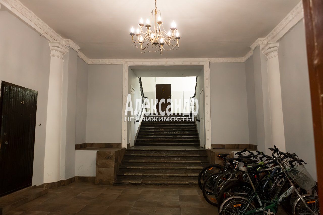 5-комнатная квартира (205м2) на продажу по адресу Санкт-Петербург, Большеохтинский проспект, 31, подъезд 5— фото 41 из 45
