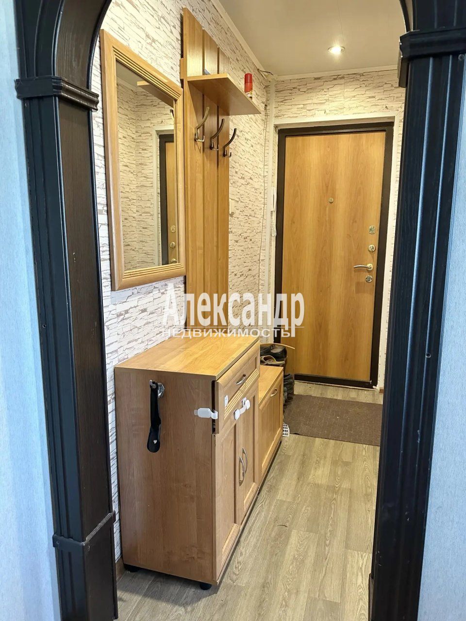 3-комнатная квартира (59м2) на продажу по адресу Ленинградская область, Кировский район, городской посёлок Назия, улица Есенина, 7— фото 11 из 19