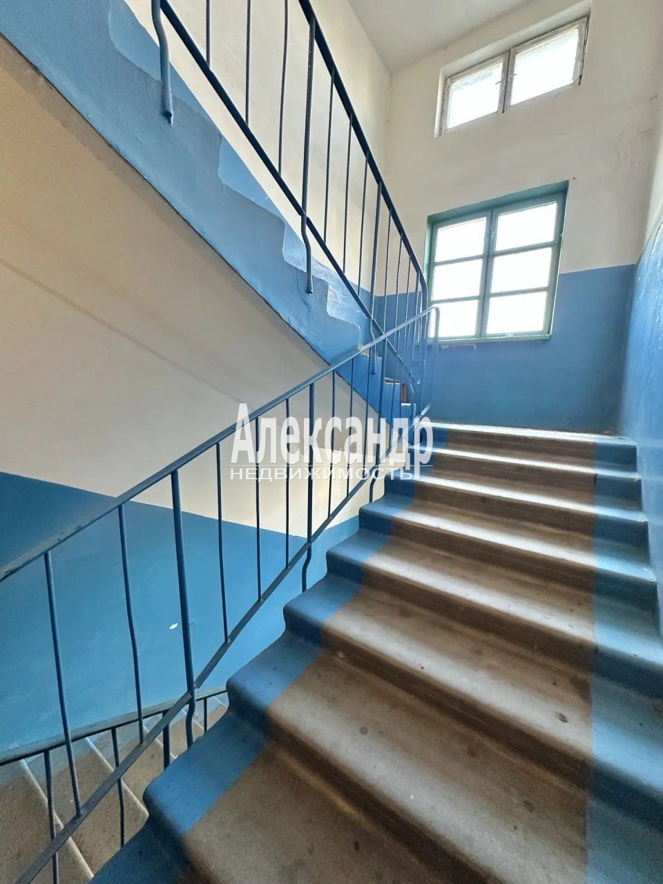 3-комнатная квартира (59м2) на продажу по адресу Ленинградская область, Кировский район, городской посёлок Назия, улица Есенина, 7— фото 18 из 19