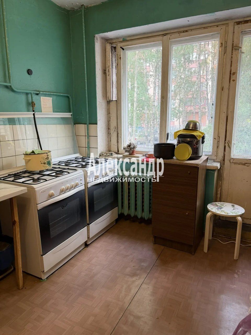 Комната в 8-комнатной квартире (182м2) на продажу по адресу Санкт-Петербург, улица Брянцева, 17— фото 13 из 19